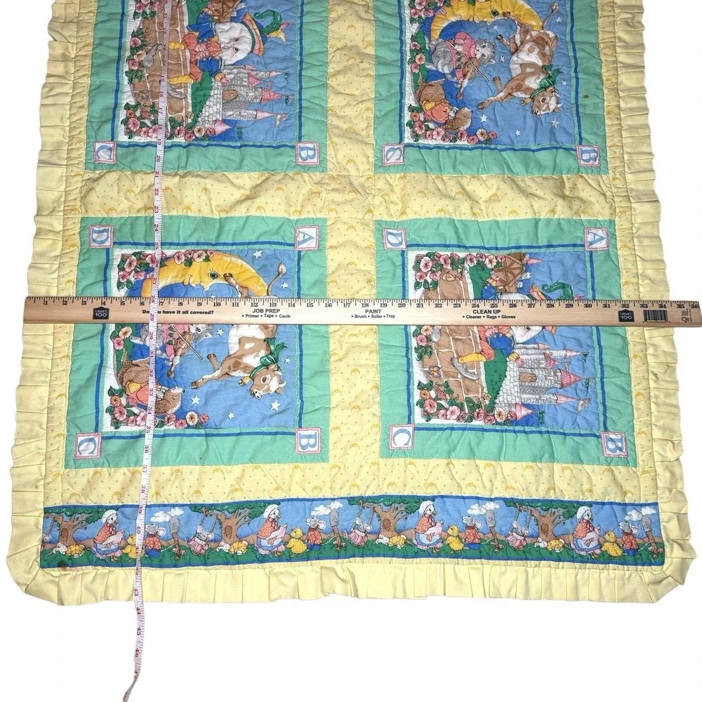 Vintage‎ Mother Goose Rymes Nursery Baby Quilt Crib Blanket Throw 43 x 34 Humpty